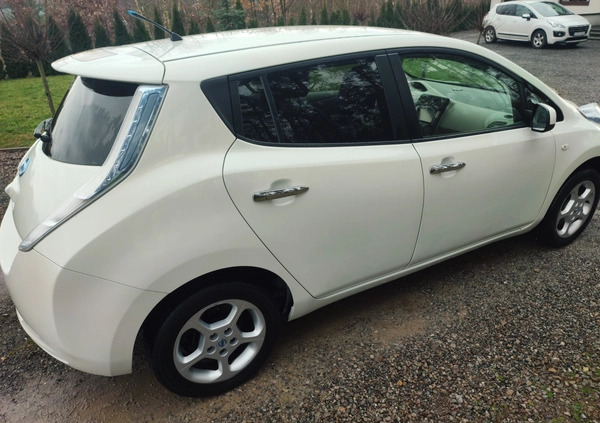 Nissan Leaf cena 25500 przebieg: 183000, rok produkcji 2011 z Poniatowa małe 301